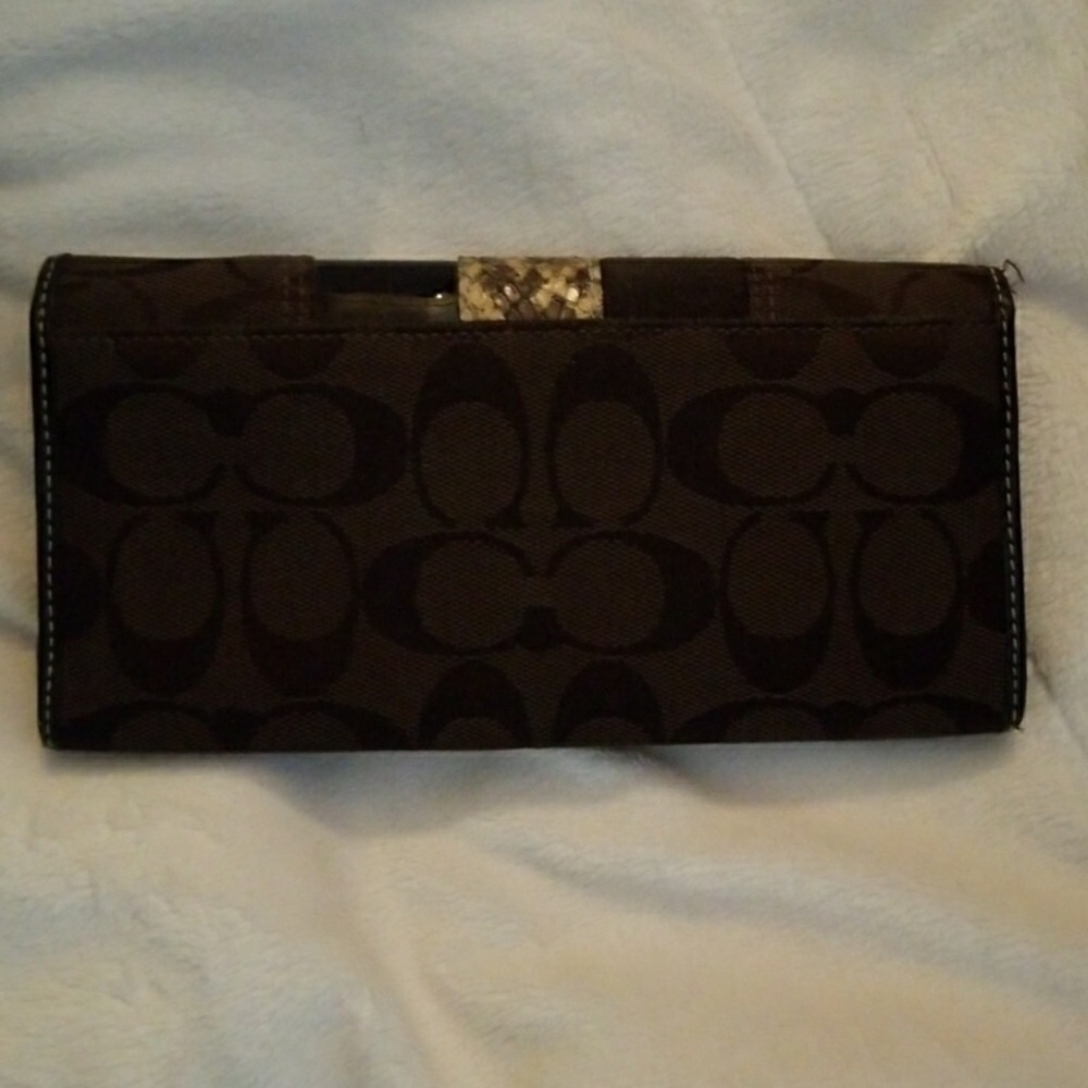 Coach wallet - Picture 3 of 3
